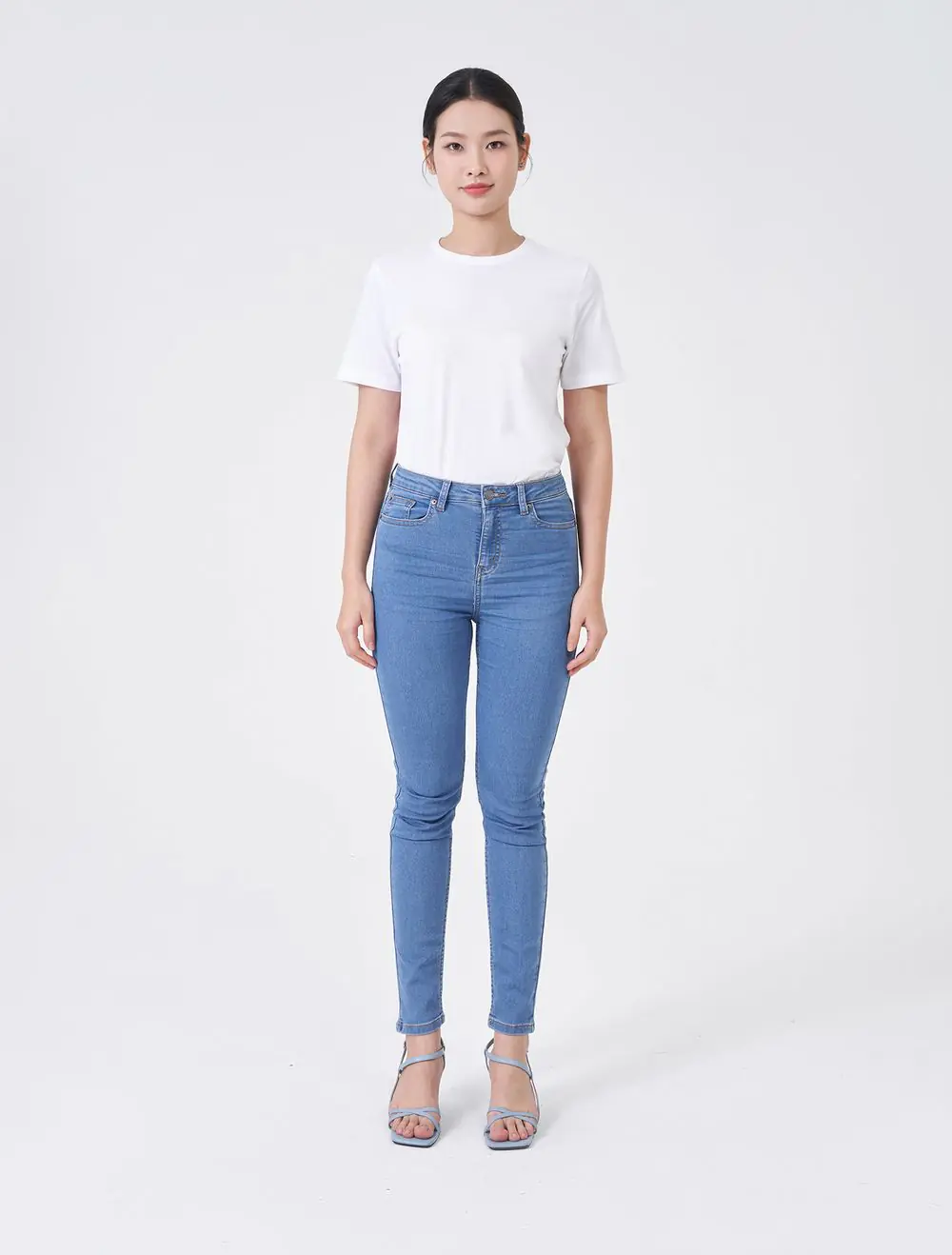 Quần jeans nữ dáng ôm