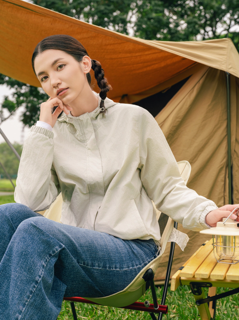 áo gió nữ trendy