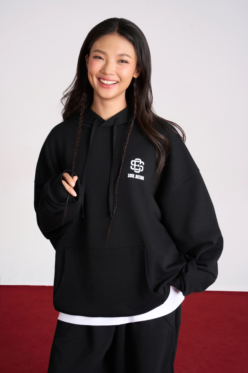 chọn chất liệu áo hoodie nữ
