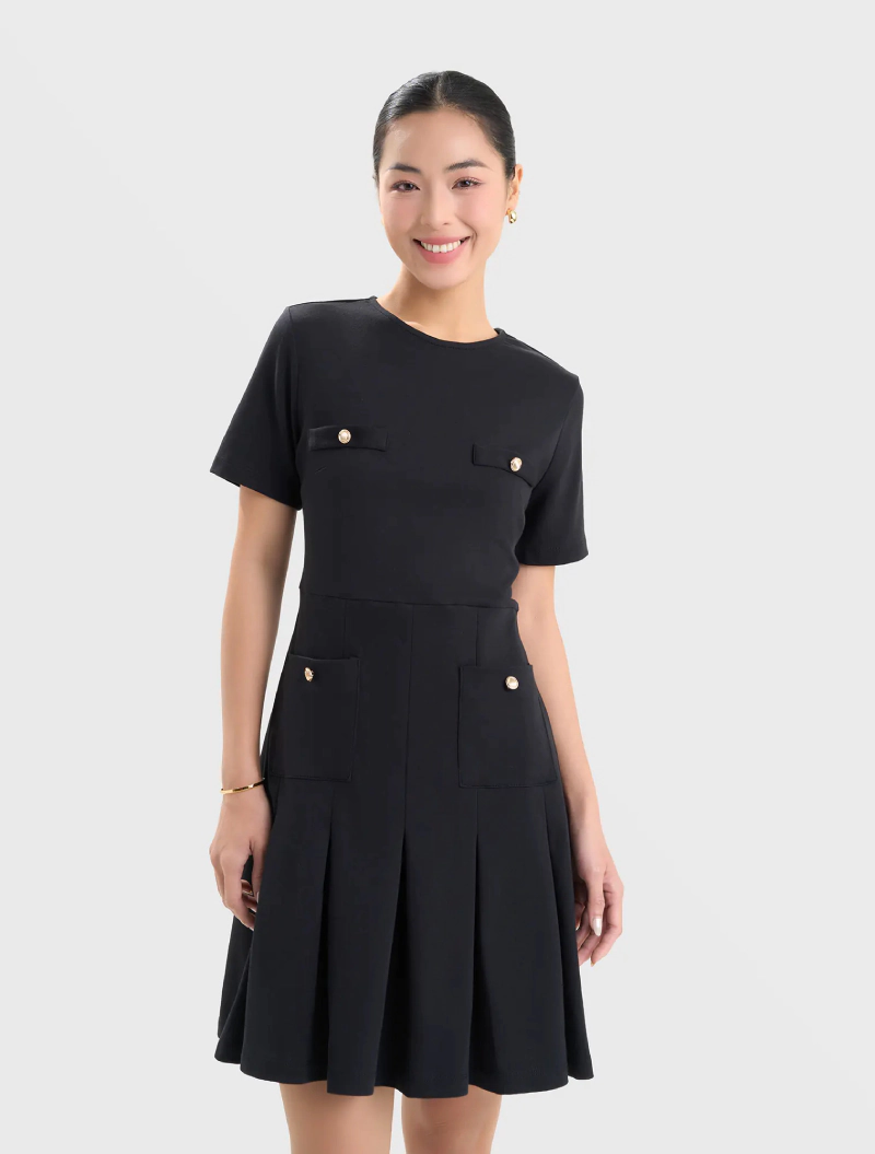 váy liền thân vạt xếp ly